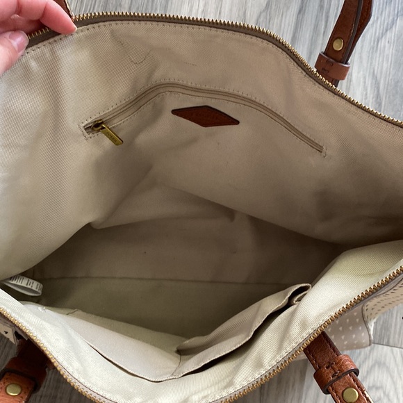 Fossil Rachel Hearts Leather Tote - Picture 4 of 6